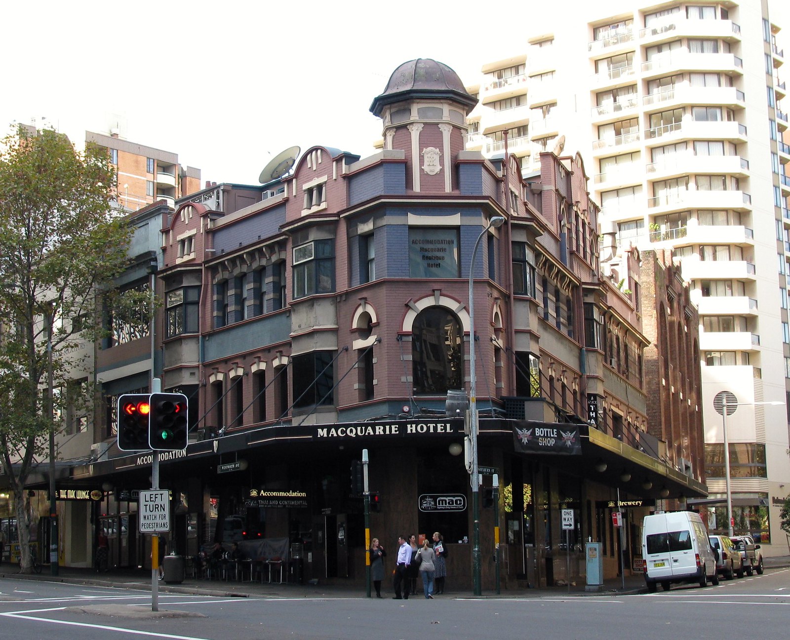 Macquarie Hotel
